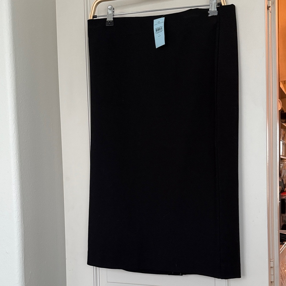 Ann Taylor Black Pencil Skirt